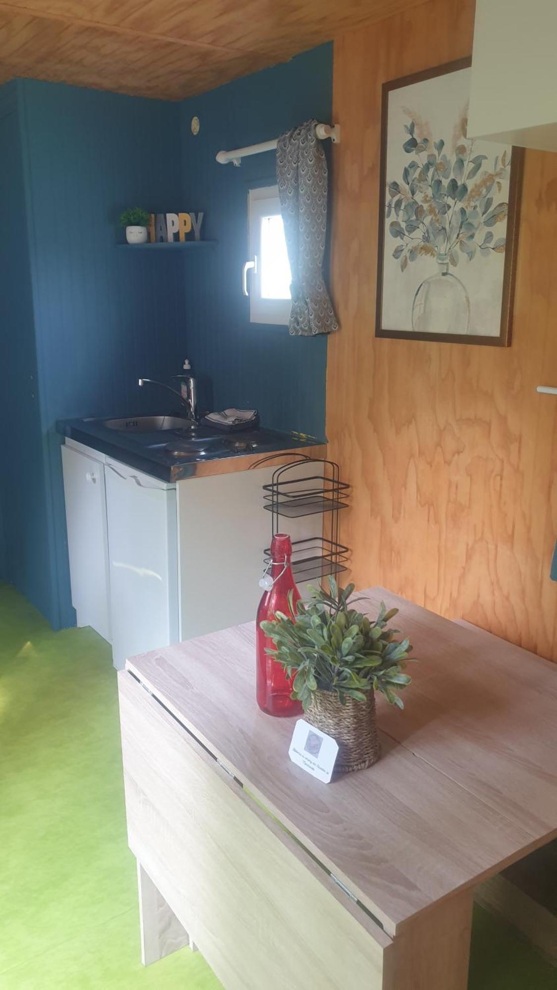 Logement Insolite Au Coeur De L'Auvergne Rochefort-Montagne Экстерьер фото